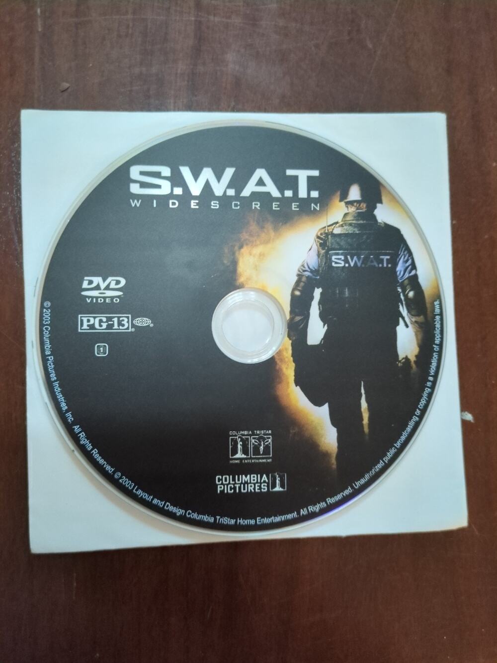DVD S.W.A.T. Widescreen Samuel L. Jackson Colin Farrell LL CoolJ disc only